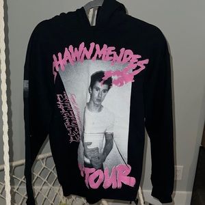 shawn mendes tour graphic sweatshirt